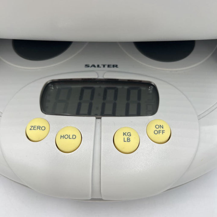 Baby Changing Station w/Scale