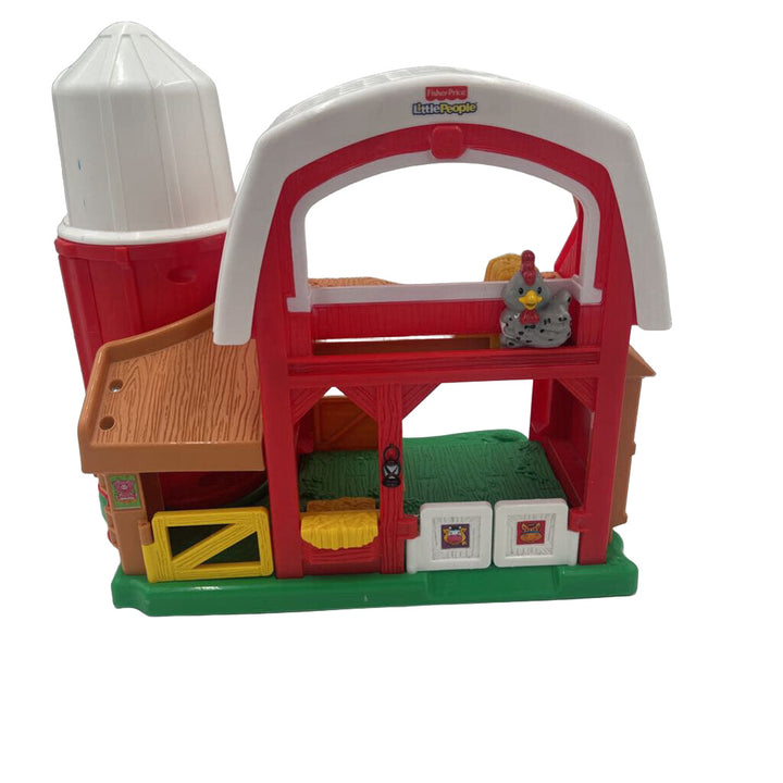 Barn w/ Farm Animals