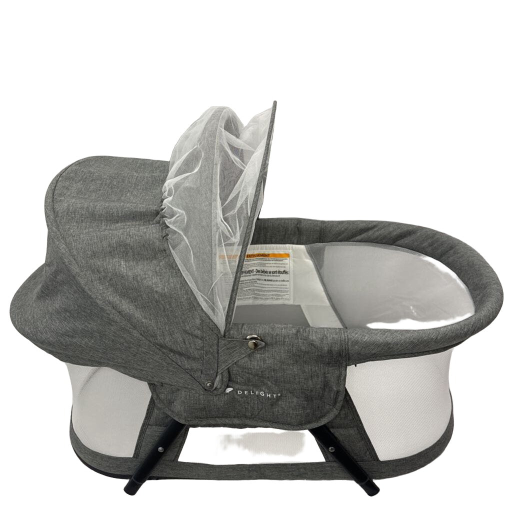 Slumber Deluxe Portable Rocking Bassinet