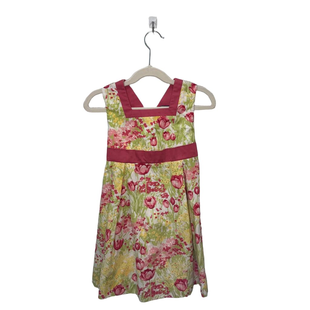 Sleeveless Dress + Tie Waist / Flowers