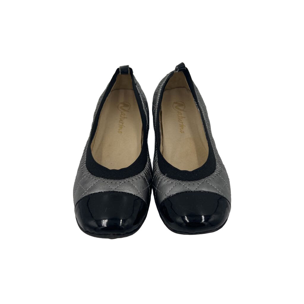 Box Stich Slip On Flats