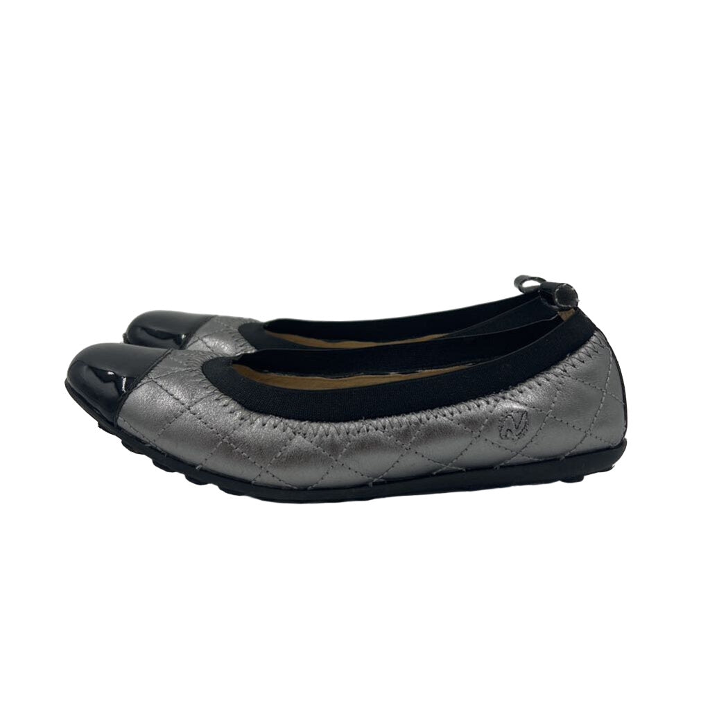 Box Stich Slip On Flats