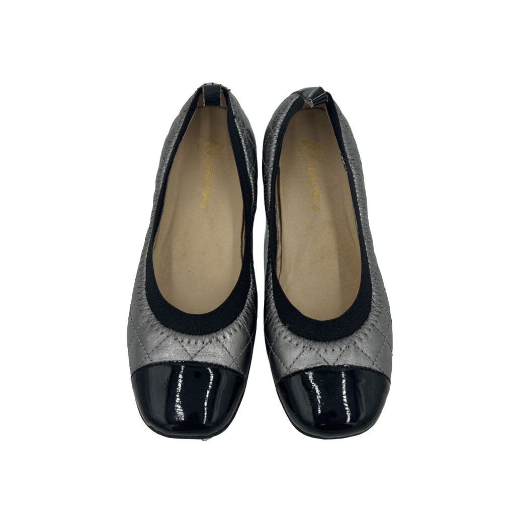 Box Stich Slip On Flats
