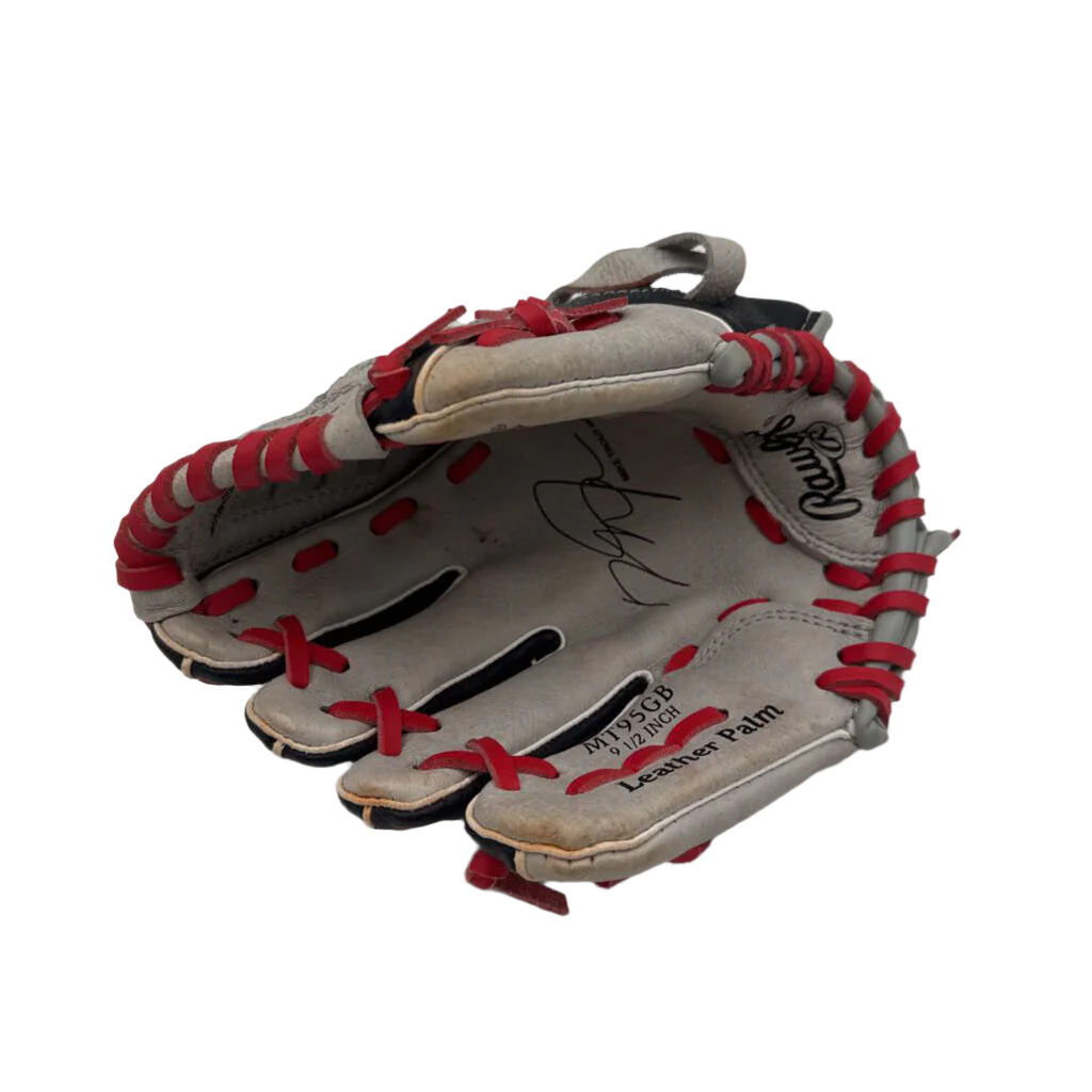 Baseball Glove / Red Laces