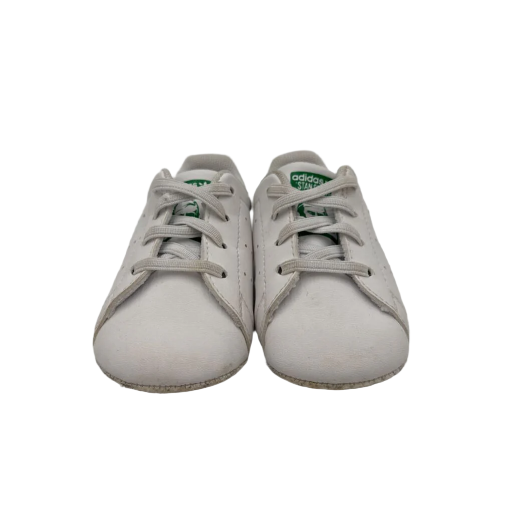 Lace Up Soft Sole Sneaker