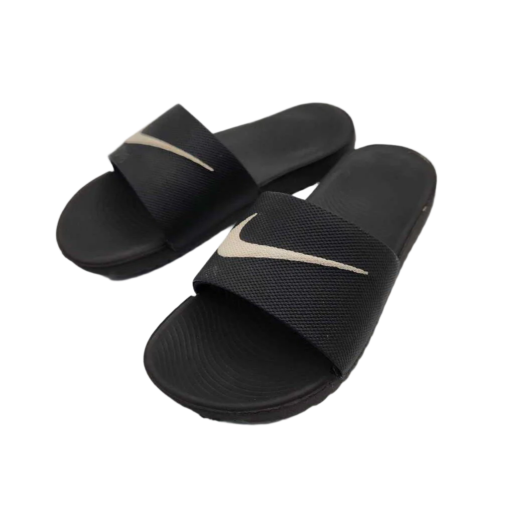 Slip On Sandals / Swoosh
