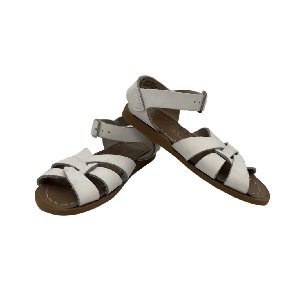 Buckle Clasp Sandals