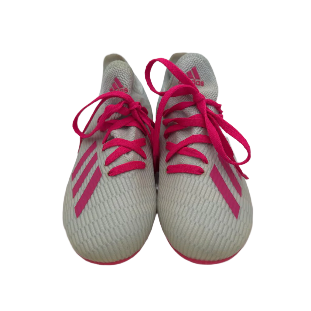 Soccer Cleats / Stripes
