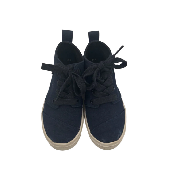 Lace Up Canvas Shoes