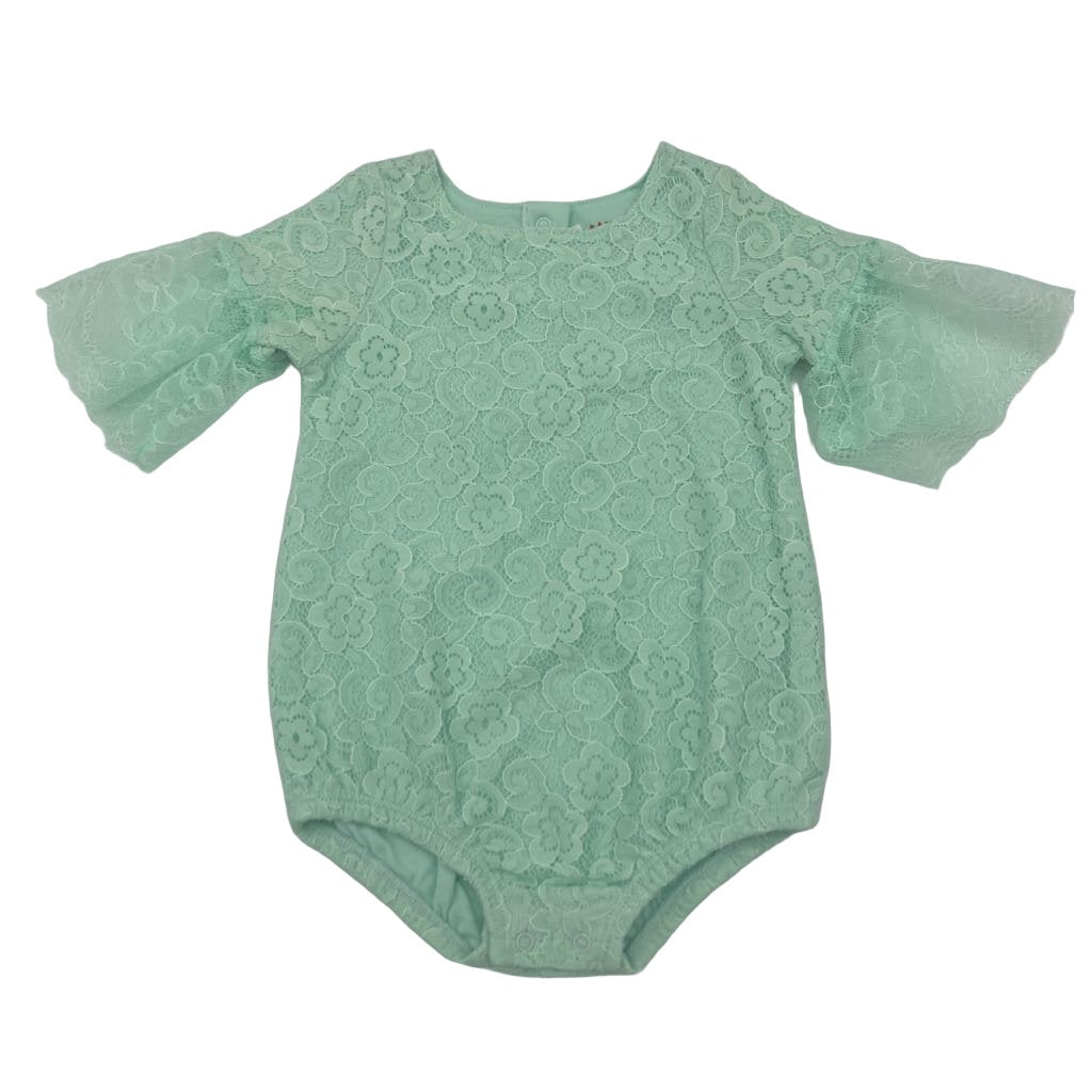 Lace Top w/ Bell Sleeves