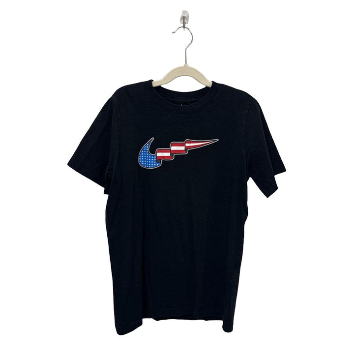 SS Shirt / Flag Nike Swoosh