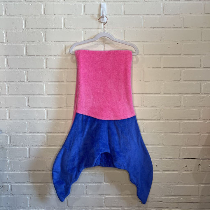 Fleece Mermaid Tail / Purple Fin
