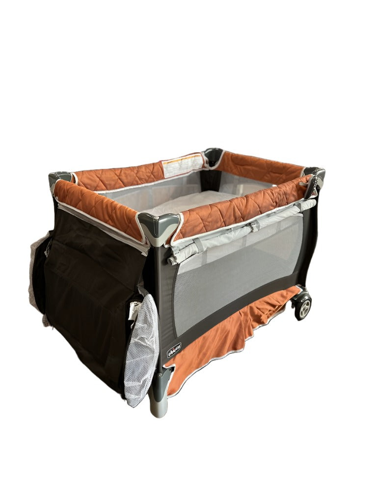 Pack N Play + Changing Bassinet