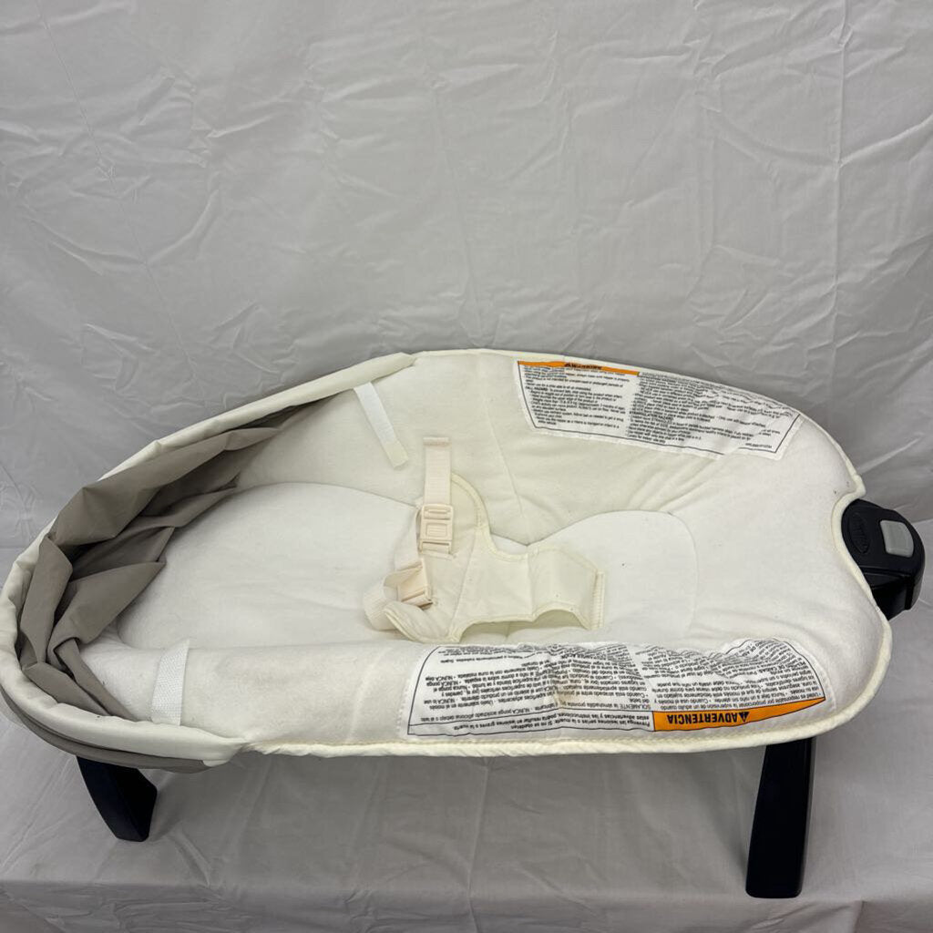 Play Yard Basinet