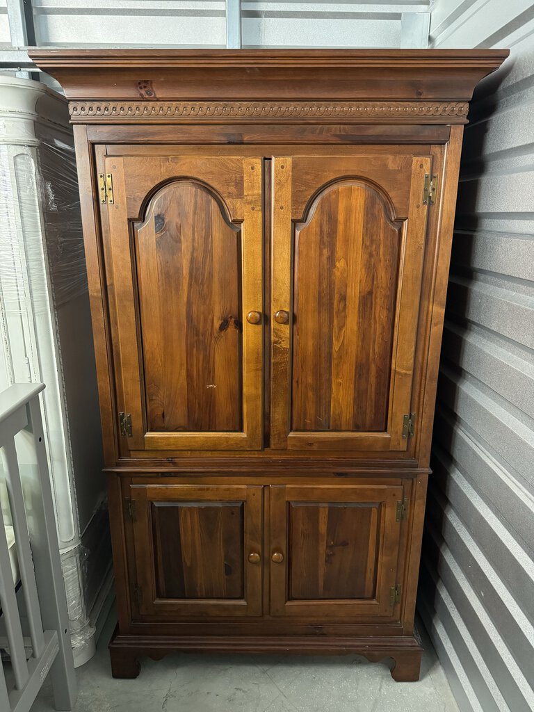 Armoire