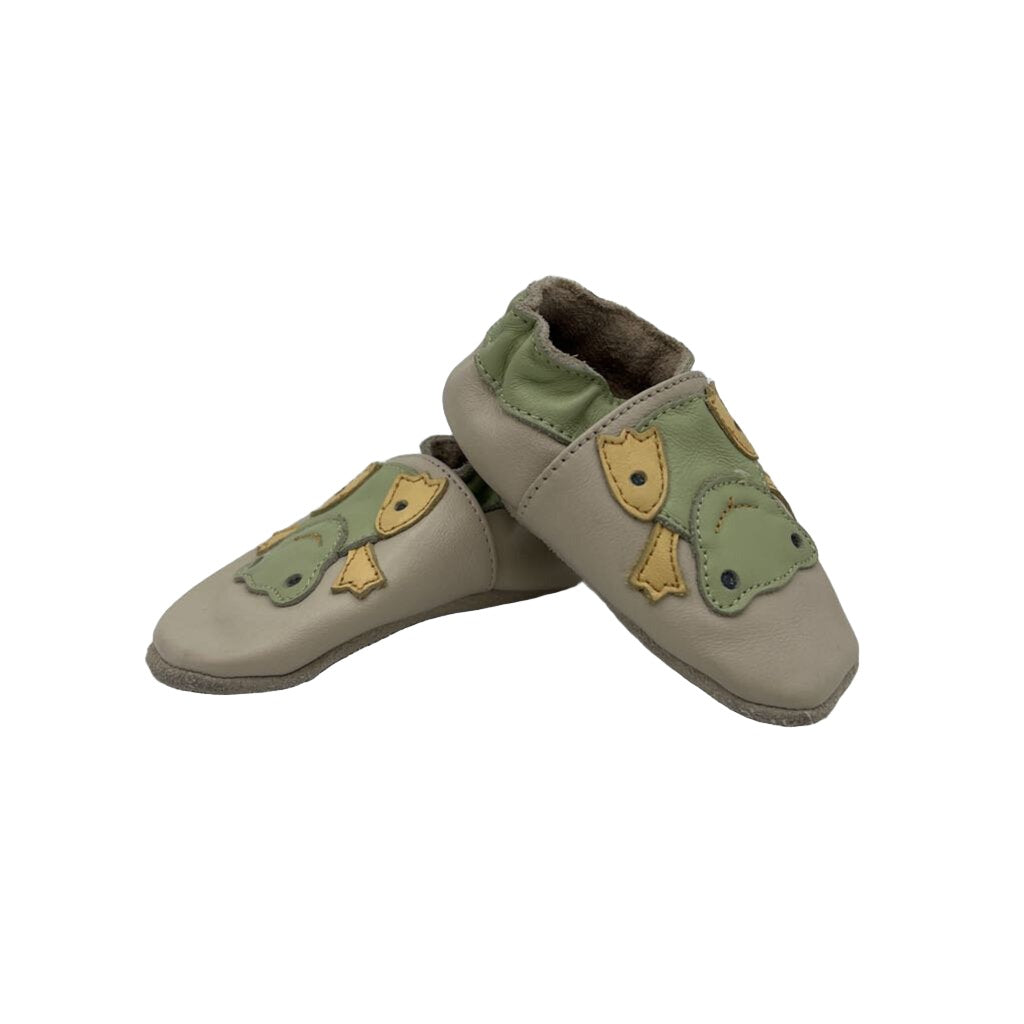 Soft Soled Frog Shoes