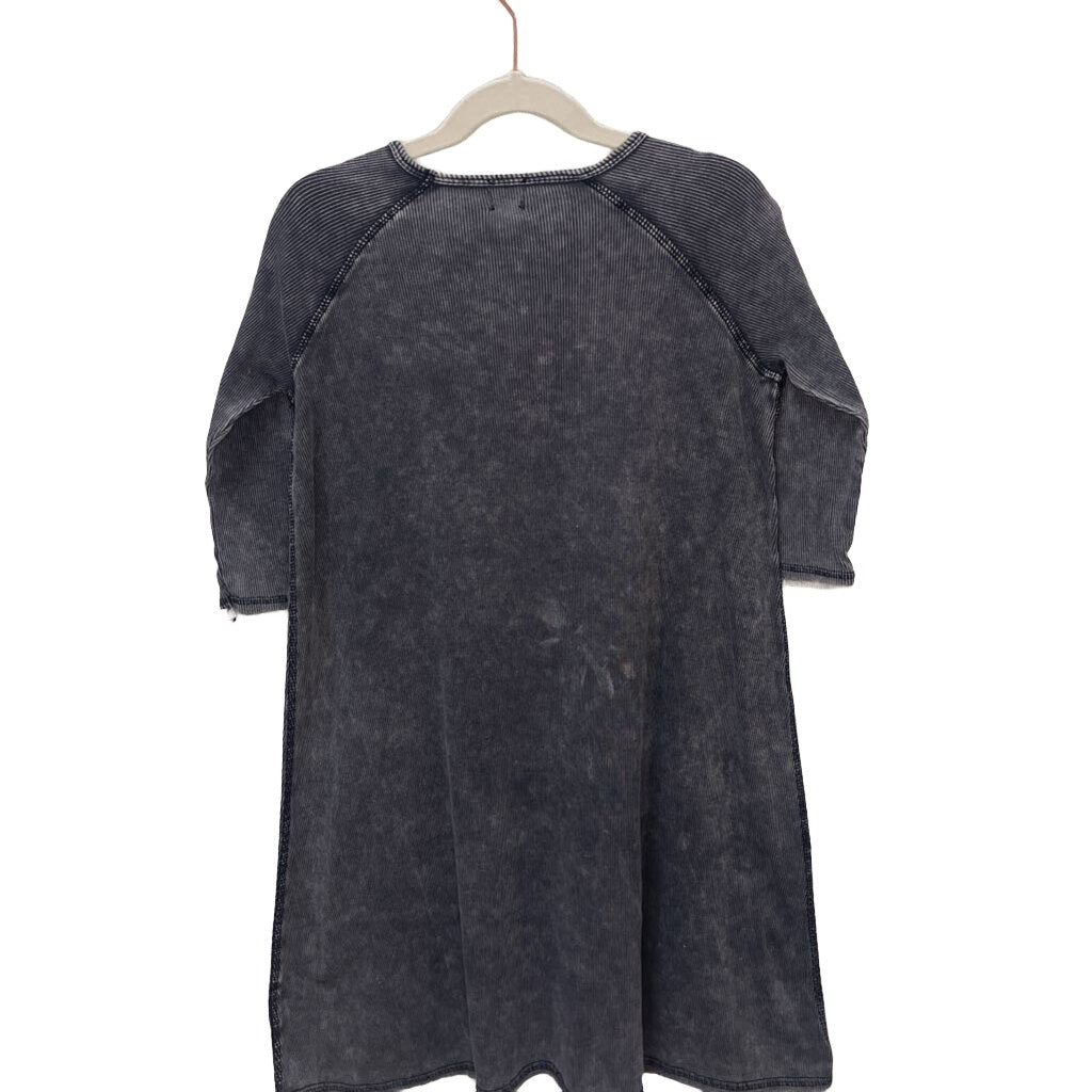 Midsleeve Dress
