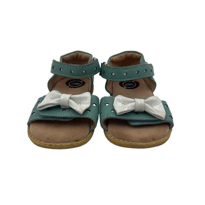 Bow Sandals