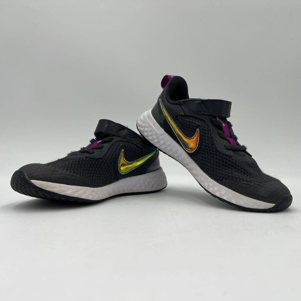 Velcro Tennis Shoes / Chrome Swoosh