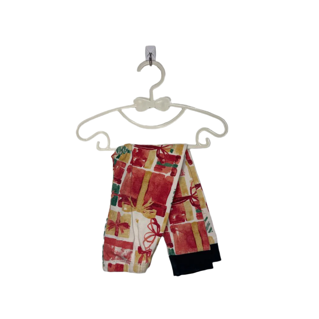 LS Shirt + Pants Pajamas / Presents