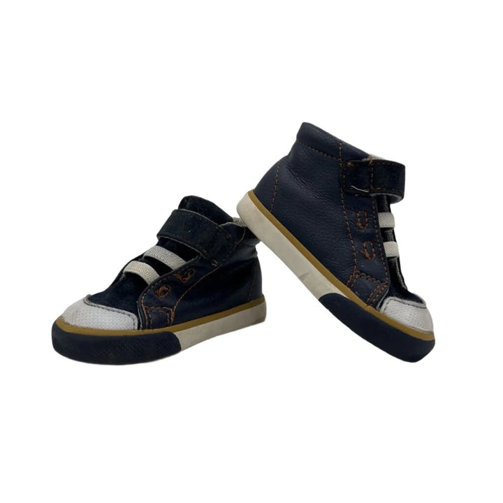 Velcro High Top Sneaker