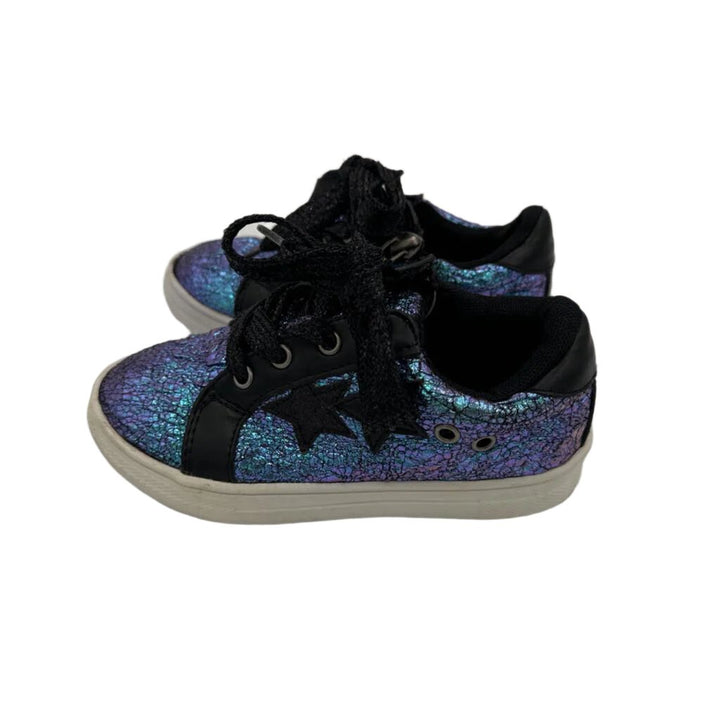 Lace Up Glittery Sneaker / Stars