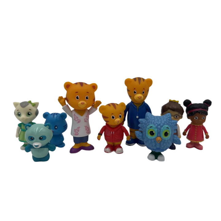 Figurines