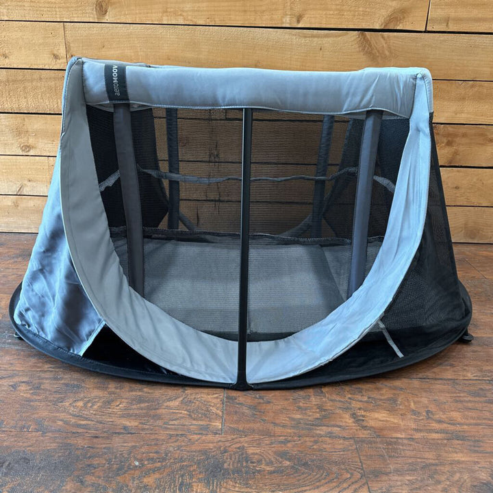 Pop.Play.Sleep Travel Cot