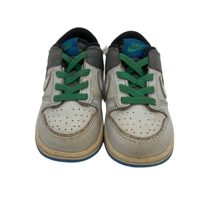 Faux Lace Up Sneakers / Swoosh