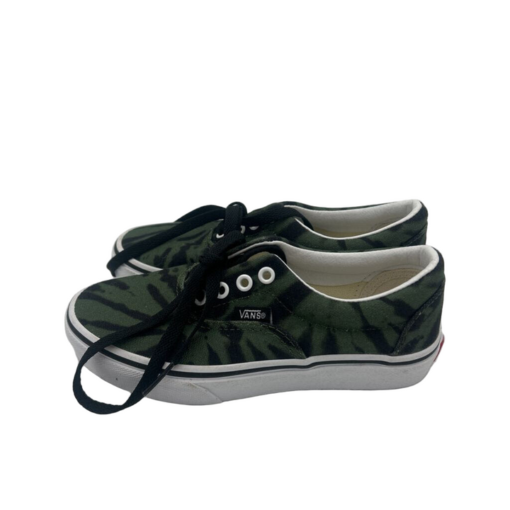 Lace Up Striped Tennis Shoes