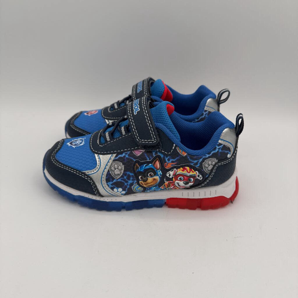 Velcro Tennis Shoes / Light Up