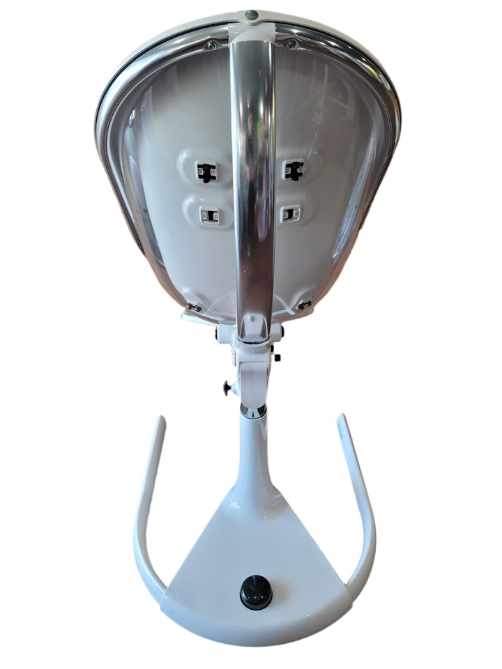 High Chair/Clear Acrylic Back