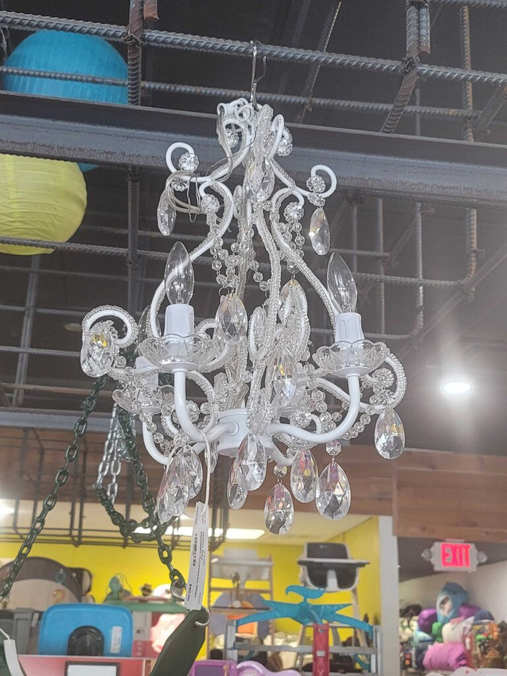Chandelier/Accessories