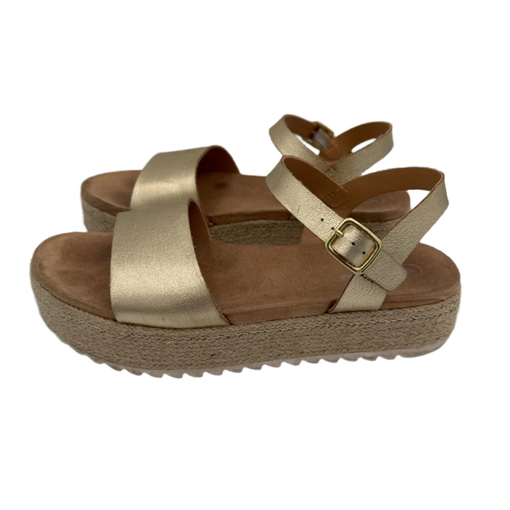 Buckle Clasp Platform Sandals