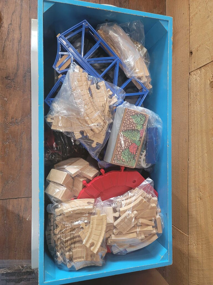 Toy Bin/Tracks