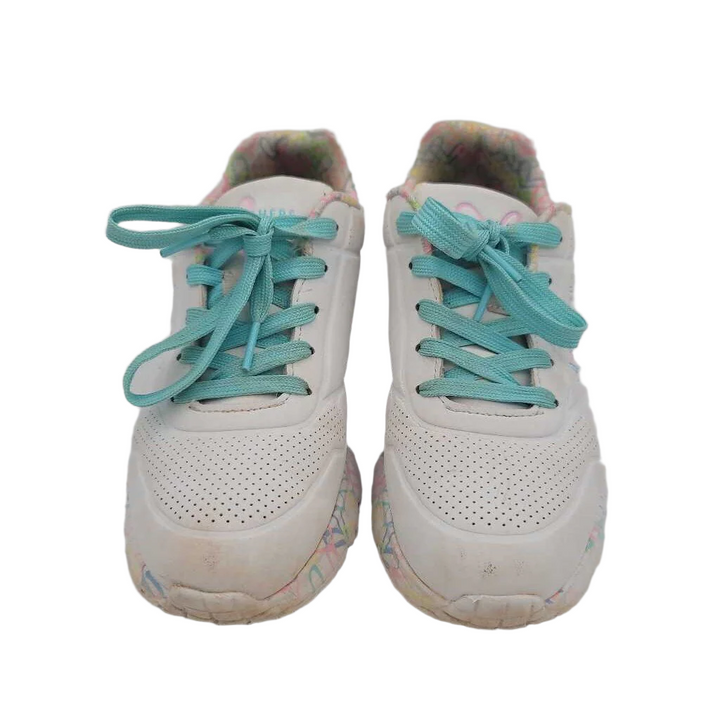 Lace Up Sneakers + Memory Foam