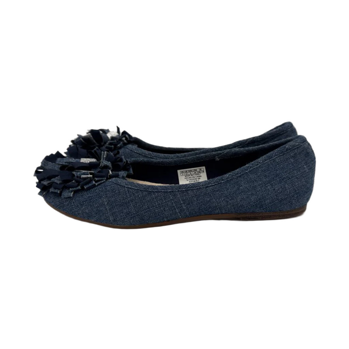 Slip On Shoes / Tassel Flower