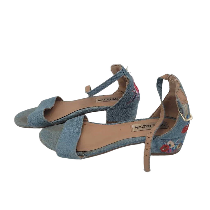 Kitten Heel Shoe / Floral Heel