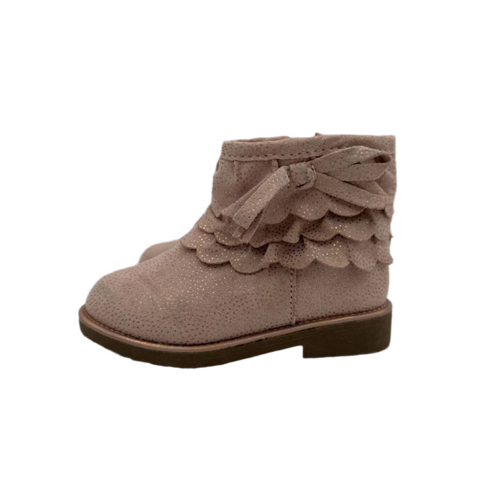 Zip Up Boots / Ruffles