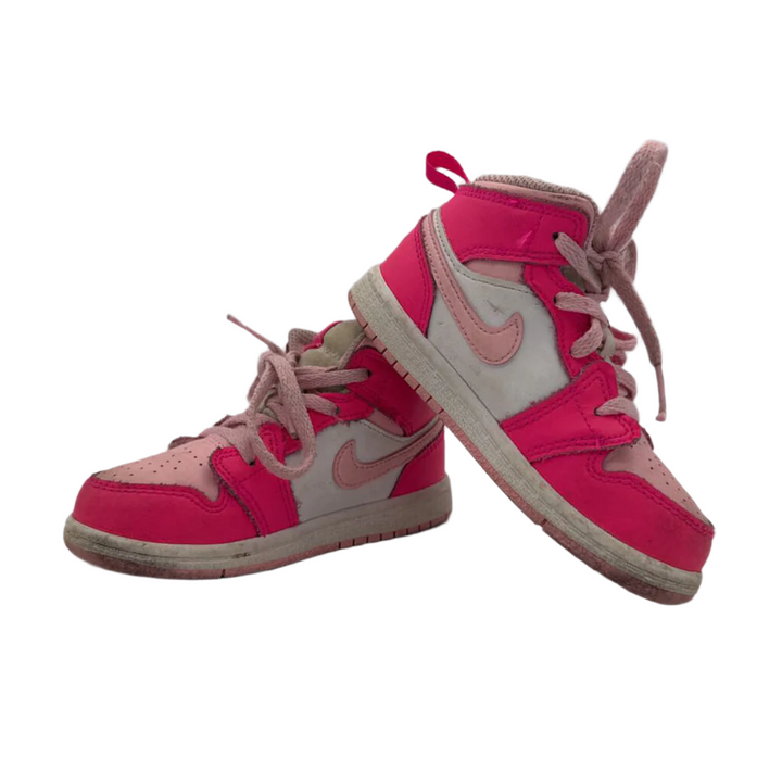 Lace Up High-Top Sneakers / Swoosh