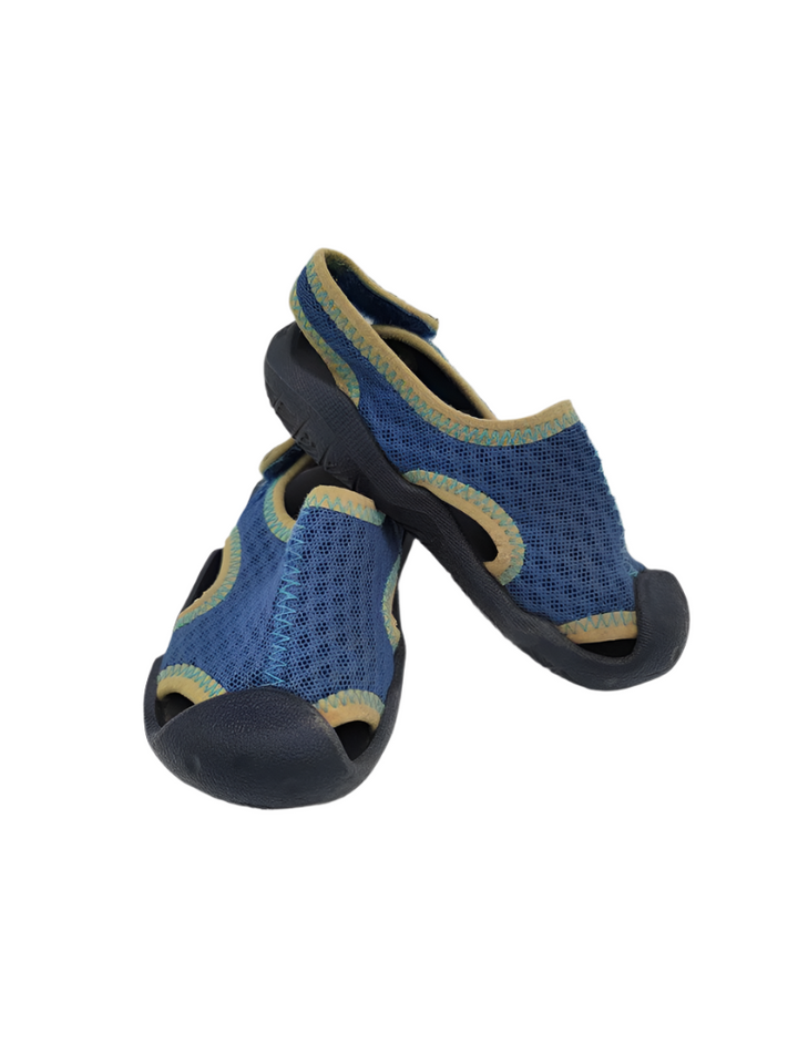 Slip on Swim Shoes/Velcro