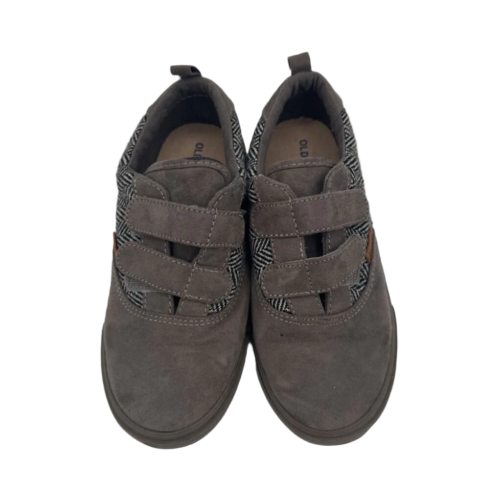 Velcro Sneakers / Chevron Pattern