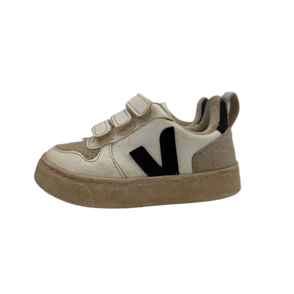 Velcro Sneakers / V Stripe