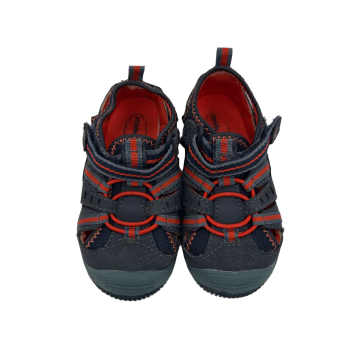 Slip on Water Shoes/Velcro