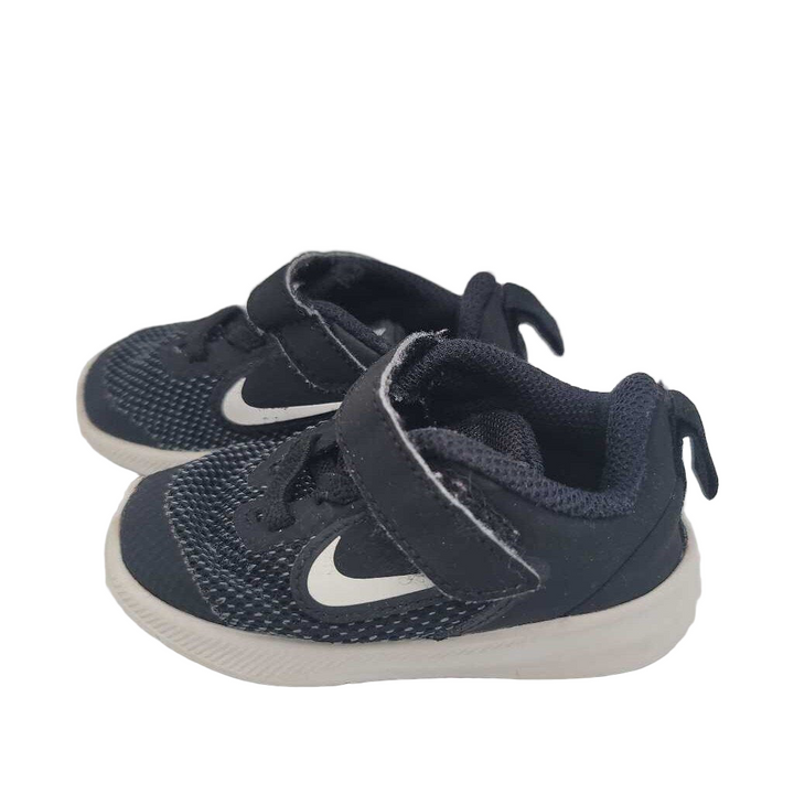 Velcro Tennis Shoes / Swoosh