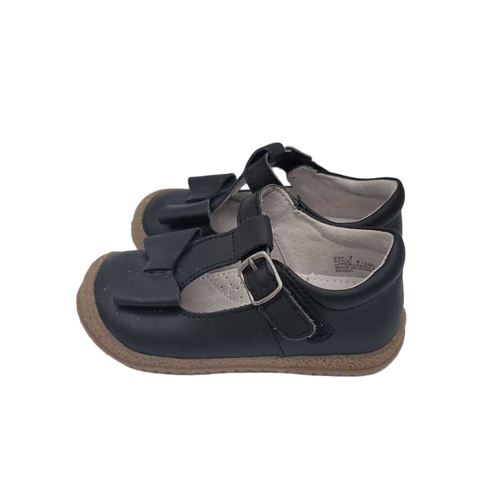 Velcro Clasp Mary Janes / Large Bow