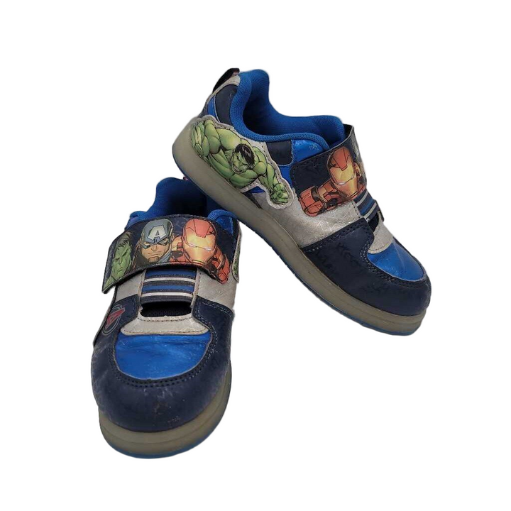 Velcro Light Up Sneakers / Marvel
