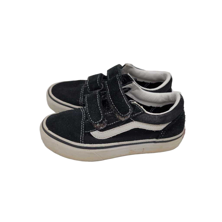 Tennis Shoes/Velcro Straps