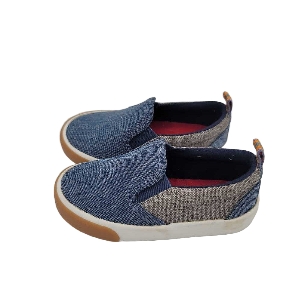 Slip On Canvas Shoes
