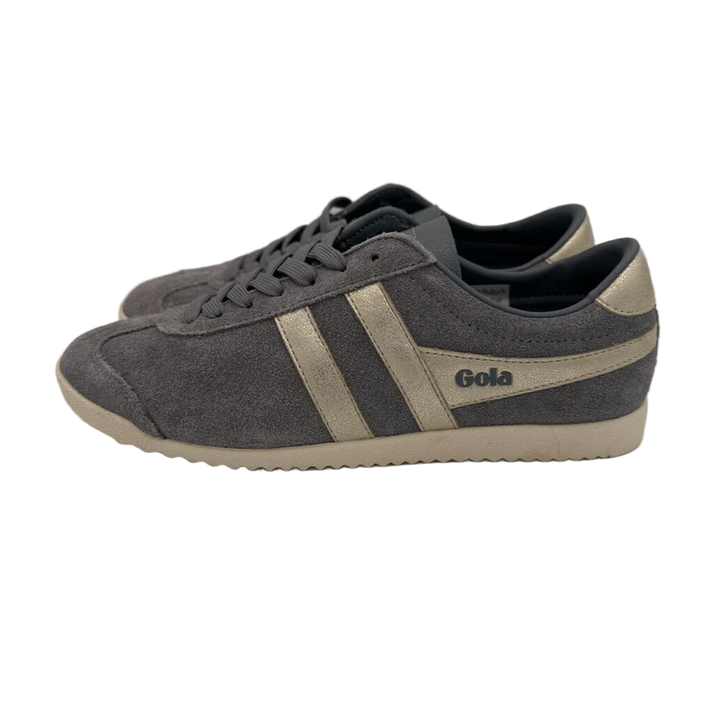 Lace Up Sneaker / Gold Stripes